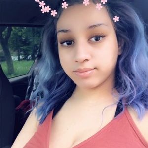 Meet your Posher, Tam